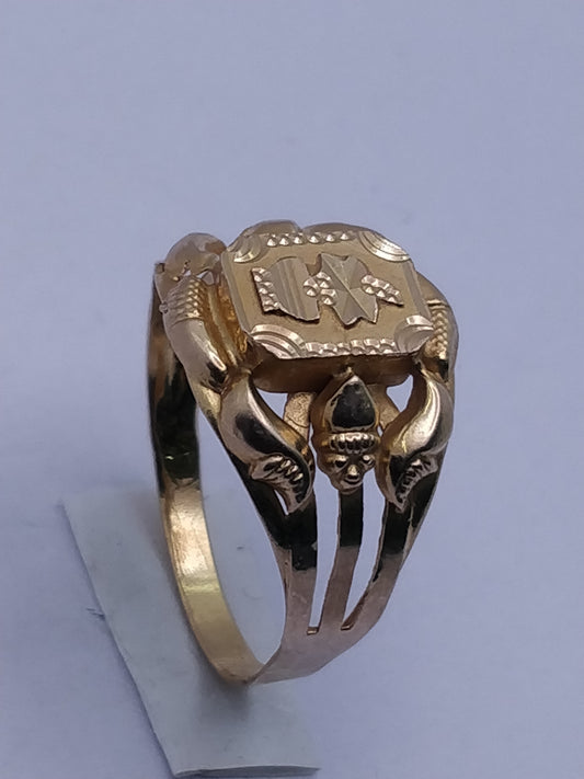 Minimal Gold Ring with Elegant Design | Purity 18 Carat | Weight 2.61G