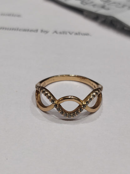 Classic Yellow Gold Finger Ring for Ladies | Purity 18 Carat | Weight 2.11G